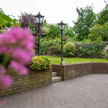 Hotel Waterloo Town House & 4*