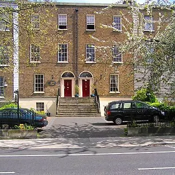 Waterloo Town House & 4* Dublin