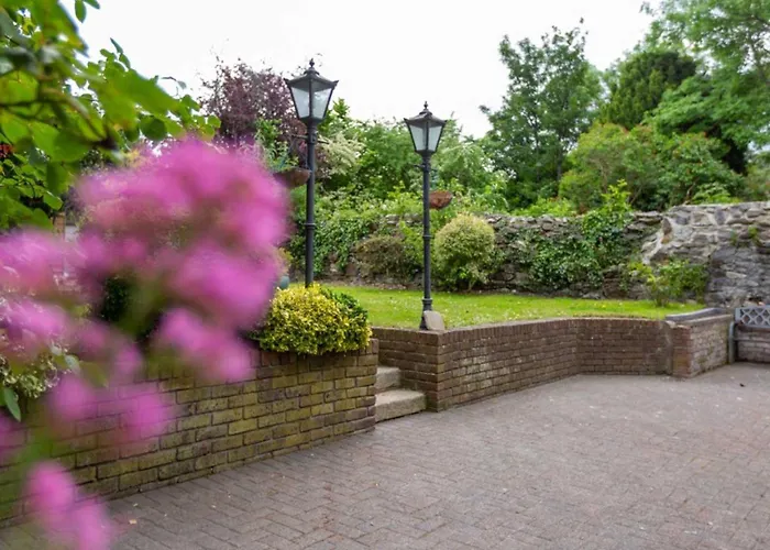 Otel Waterloo Town House & 4*