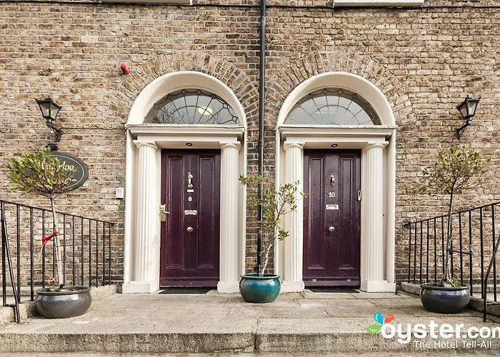 Waterloo Town House &