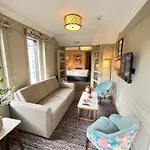 Otel Waterloo Town House &