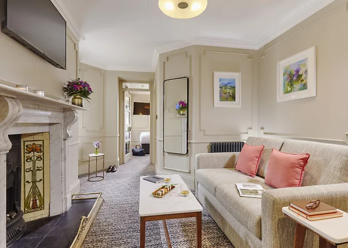 Waterloo Town House &