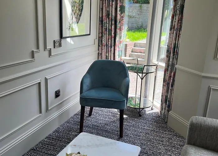 Hotel Waterloo Town House &